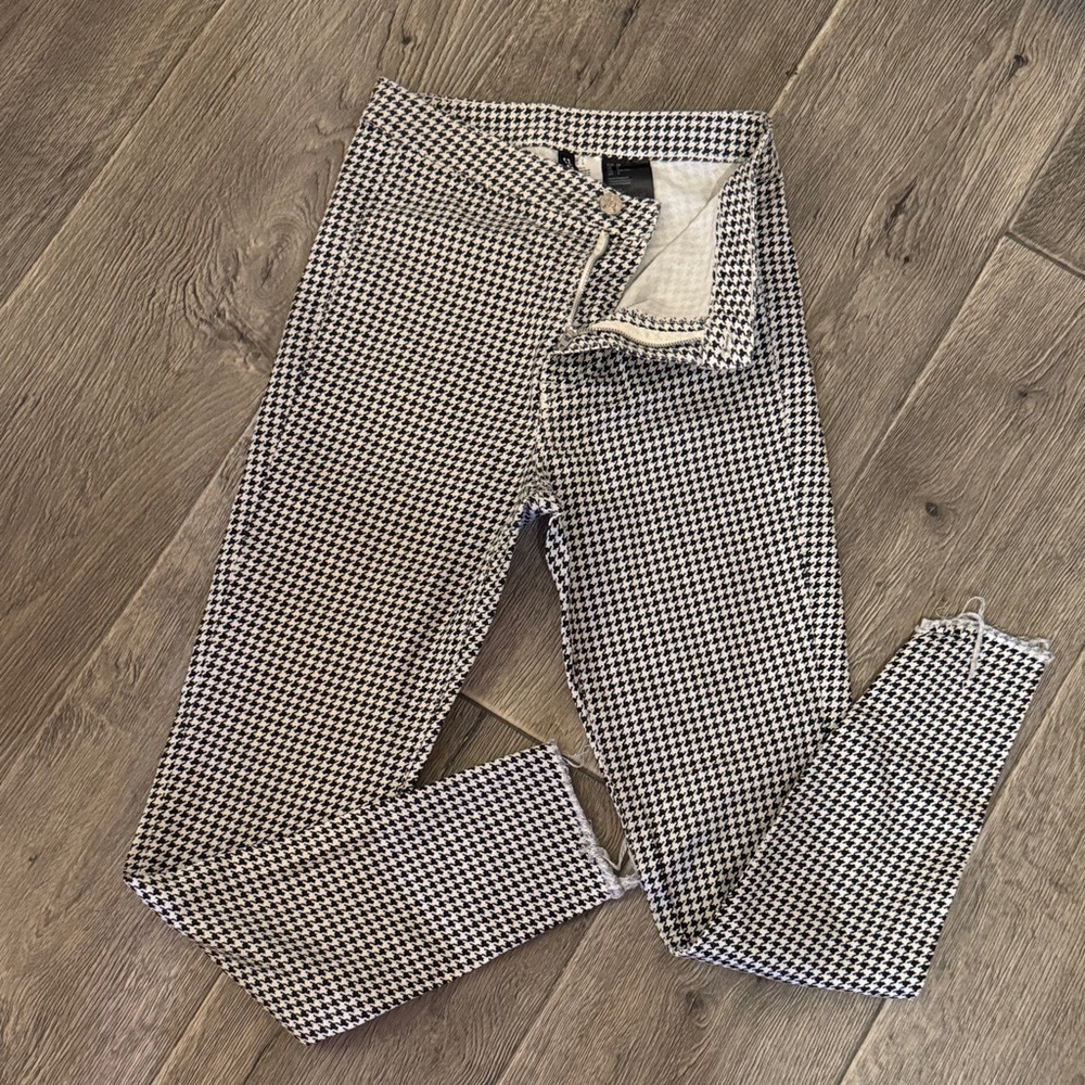 H&M Black and White Skinny Pants